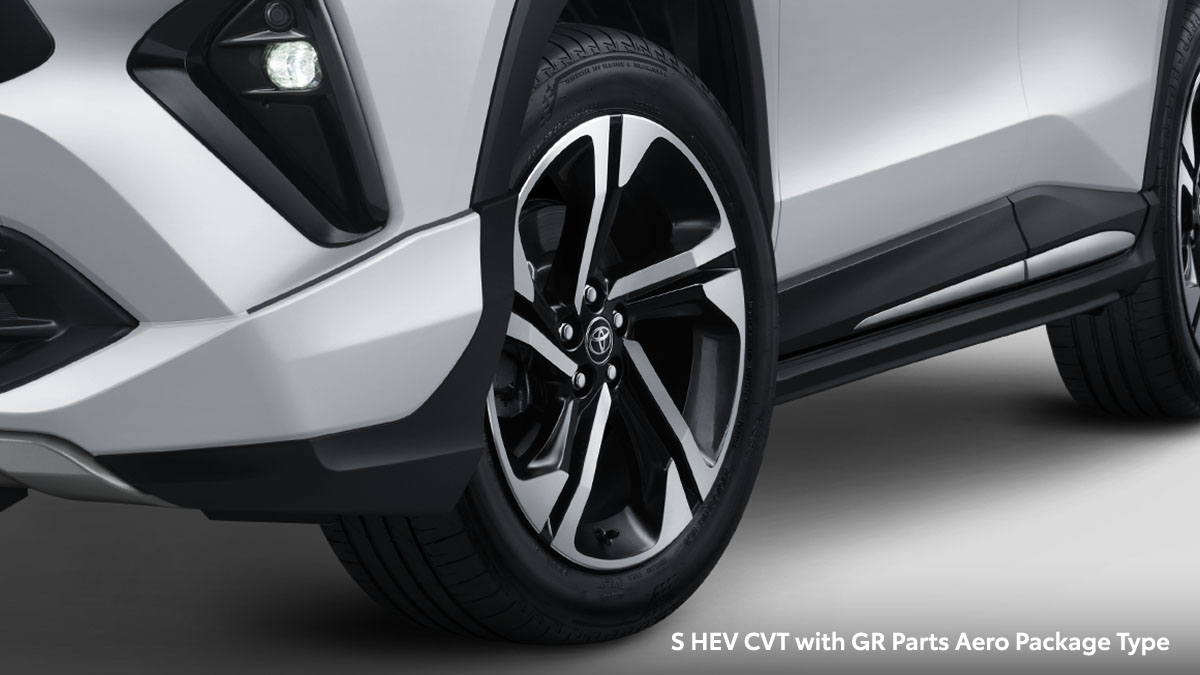 Stunning 18" Alloy Wheel